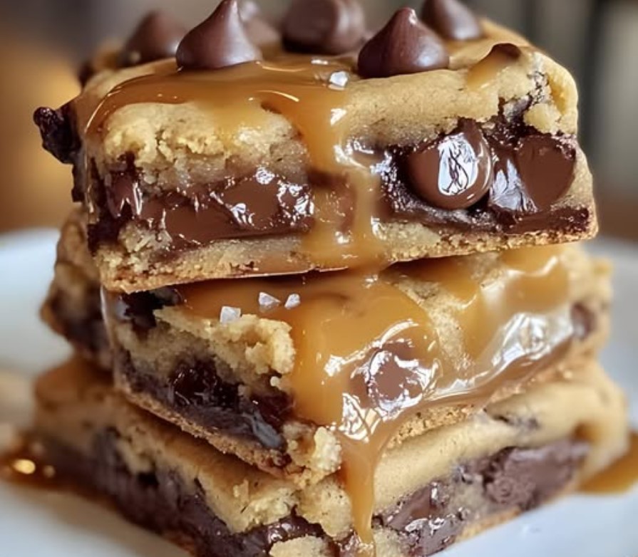 Salted Caramel Chocolate Chip Cookies