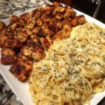 Creamy Garlic Butter Chicken & Linguine in Alfredo Sauce