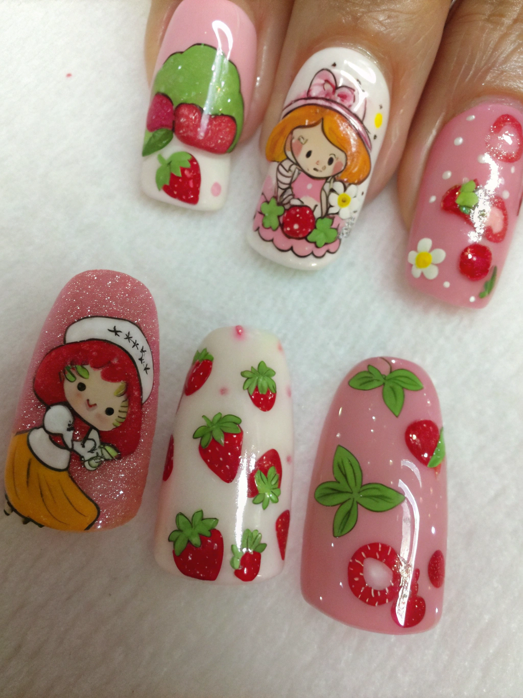 30 Strawberry Shortcake Nail Designs: From Minimalist French to 3D Art